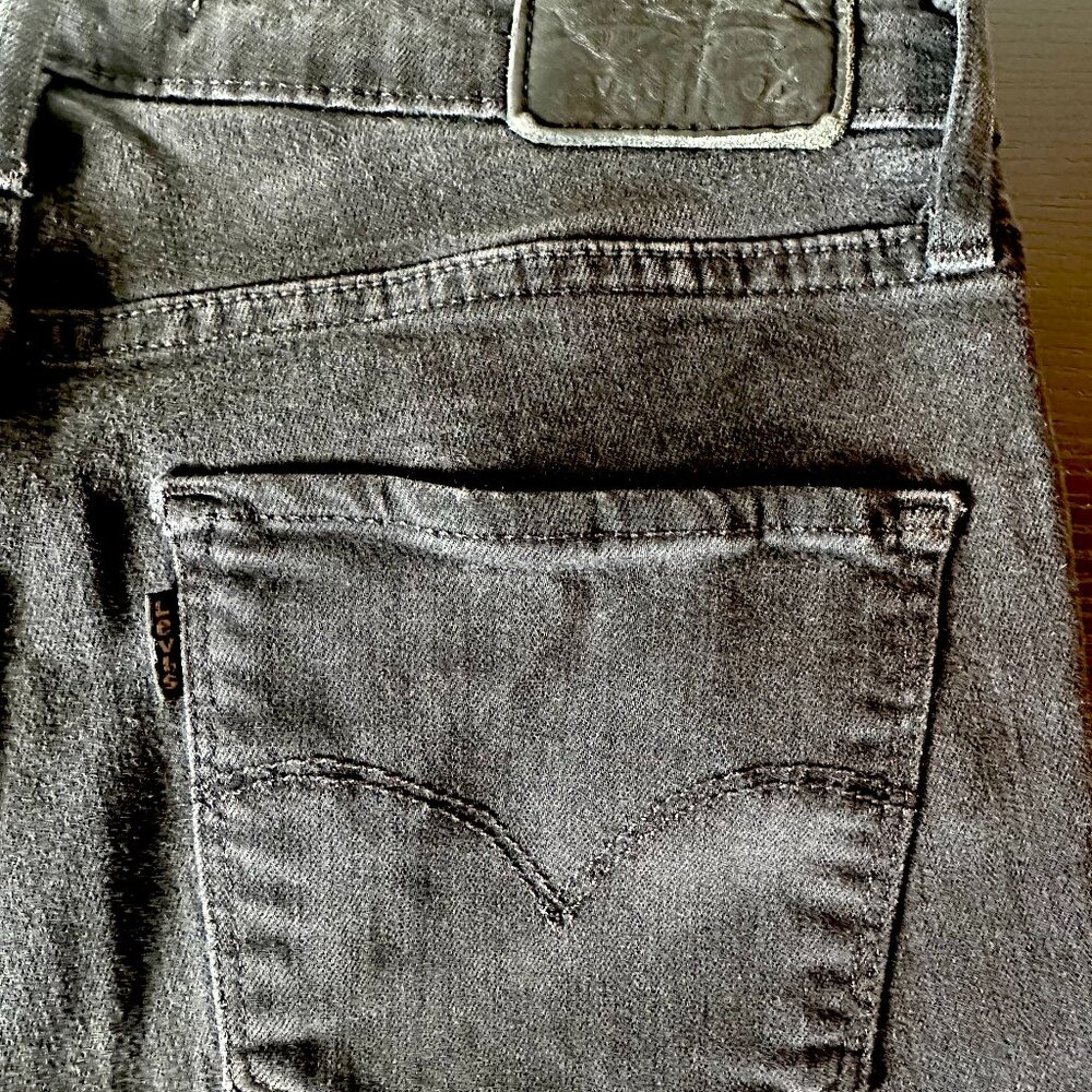 Levi's Black 721 Hi-Rise Skinny Jeans